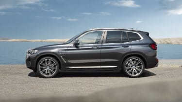 Bmw x3 diesel deals hybrid